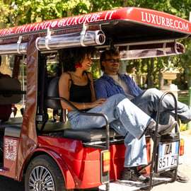 Tour in golf cart sulle colline di Firenze, fino a Fiesole