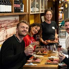 Firenze: Tour gastronomico a piedi con bistecca locale e vino toscano
