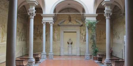 Via Cavour - Chiostro dello Scalzo