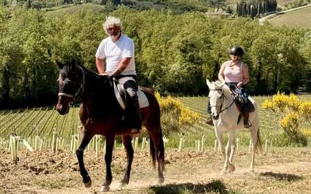 San Gimignano: giro a cavallo tra le colline toscane
