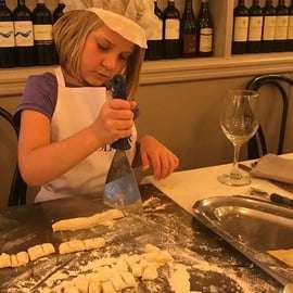 Corso di pasta fresca e tiramisù a Firenze con vino