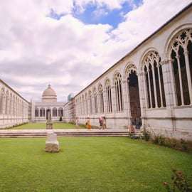 Da Firenze: Tour di un giorno a Pisa e Lucca con degustazione di Buccellato