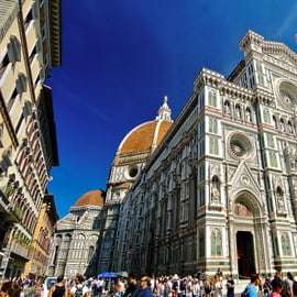Firenze: Tour guidato del Duomo di S. Maria del Fiore con salto della fila