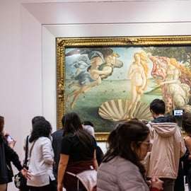 Tour degli Uffizi in piccoli gruppi: simboli e filosofia