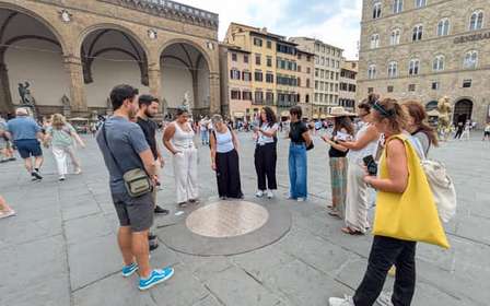 Tour a piedi "Crimini, omicidi e fantasmi di Firenze" con degustazioni