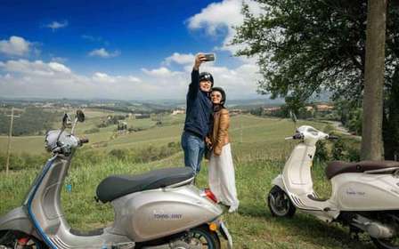 Tour di un giorno in Toscana in Vespa nella regione vinicola del Chianti