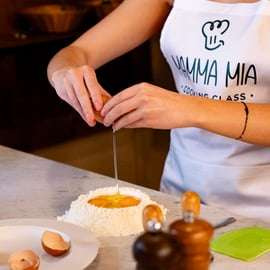 Firenze: corso di pasta e tiramisù con vino illimitato
