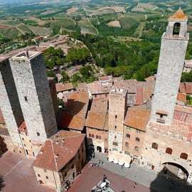 Firenze: Tour dei borghi del Chianti, di San Gimignano e delle cantine