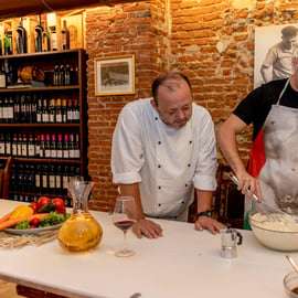 Firenze Gastronomica : Storia,Vino,Pasta,Tiramisù