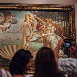 Firenze: Tour guidato per piccoli gruppi della Galleria degli Uffizi con biglietto
