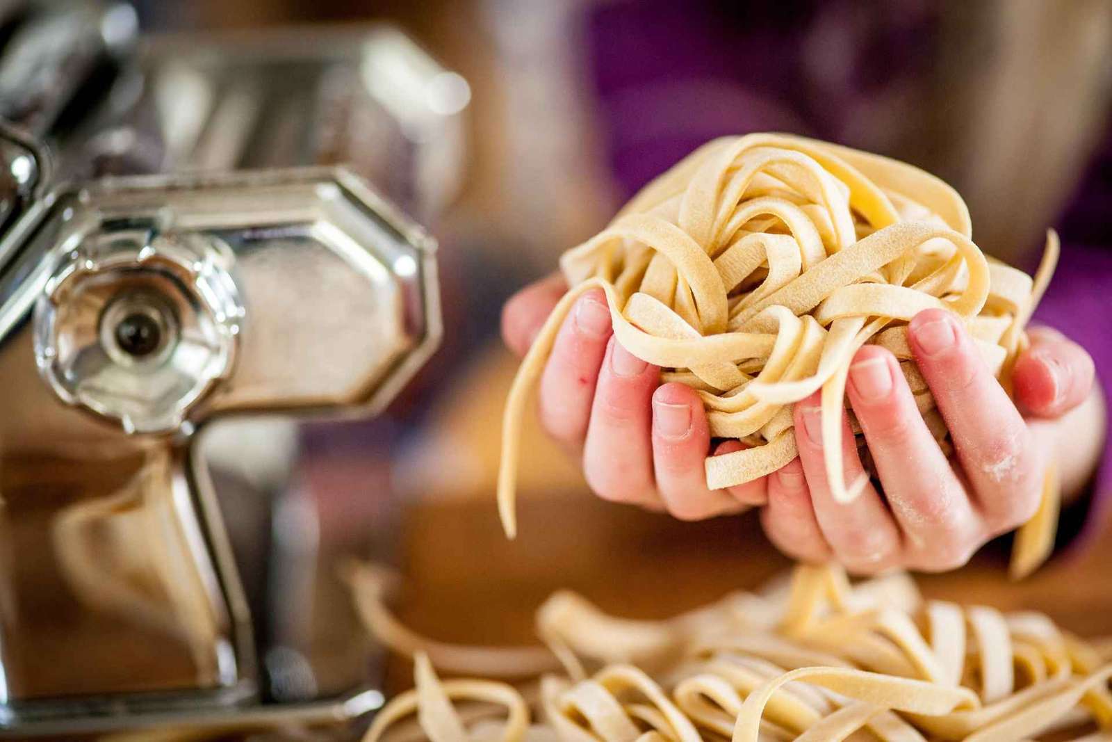 Corso di pasta fresca a Firenze in torre medievale