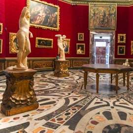 Visita guidata agli Uffizi con accesso rapido, max 9 persone