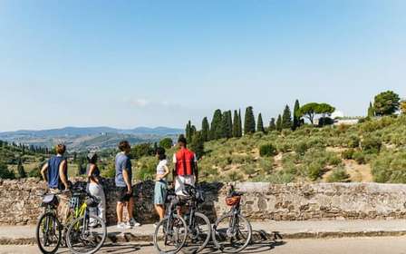 Firenze: tour in bici elettrica tra le colline locali con degustazione di olio d'oliva