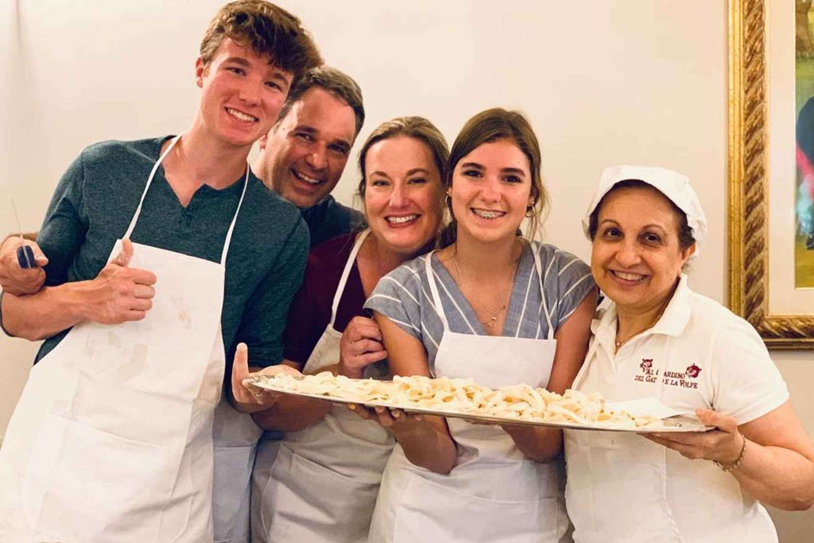 Corso di pasta fresca e tiramisù a Firenze con vino