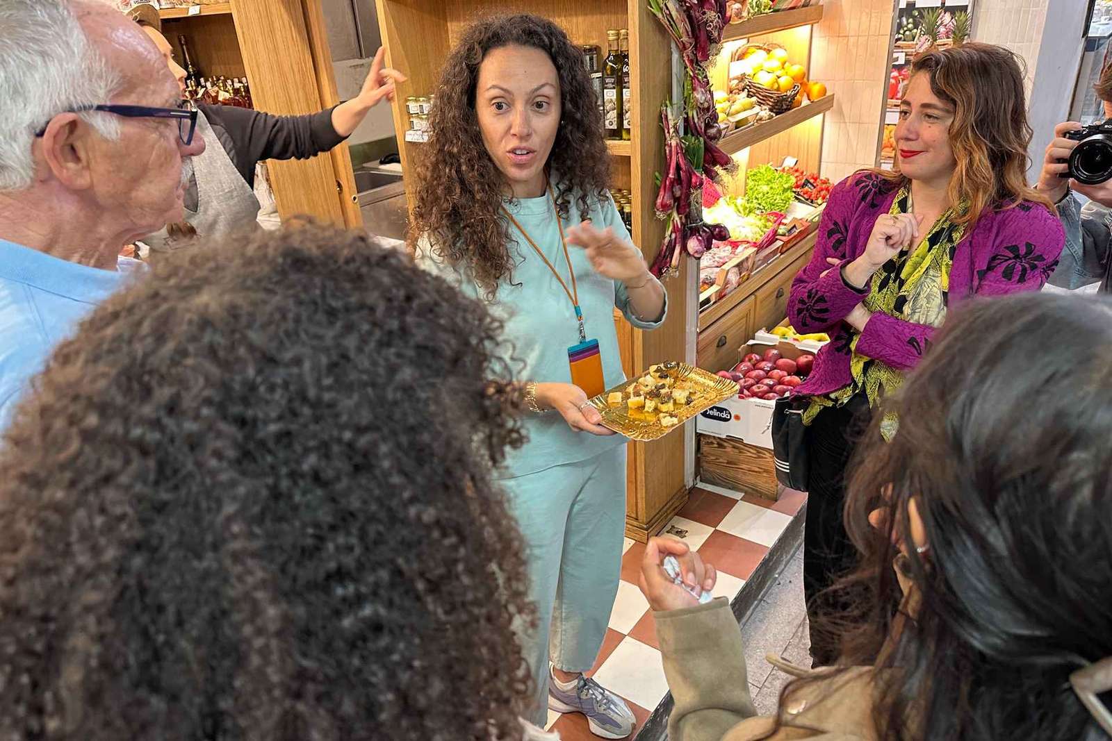 Firenze: Tour gastronomico con una guida locale esperta