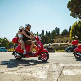 Tour in Vespa da Firenze nel Chianti con cantina e pranzo