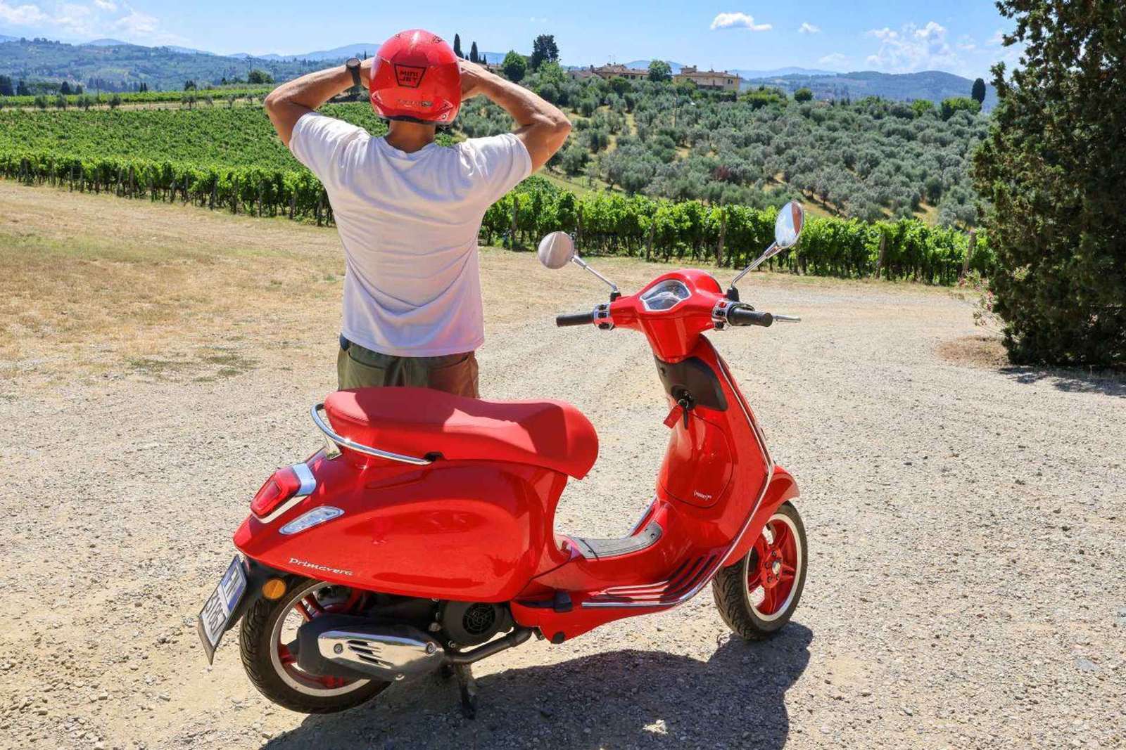 Tour in Vespa da Firenze nel Chianti con cantina e pranzo